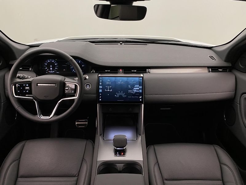 Land Rover Discovery Sport D200 DYNAMIC SE REZERVACE - fotka 2 z 53