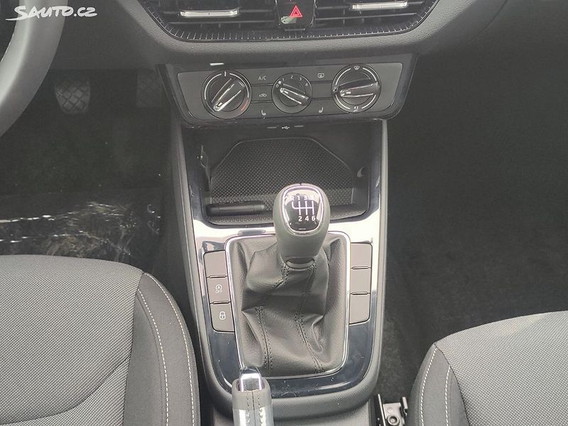 Škoda Fabia (2026) 130let, 1.0TSI 70kW 5°MP - fotka 9 z 14