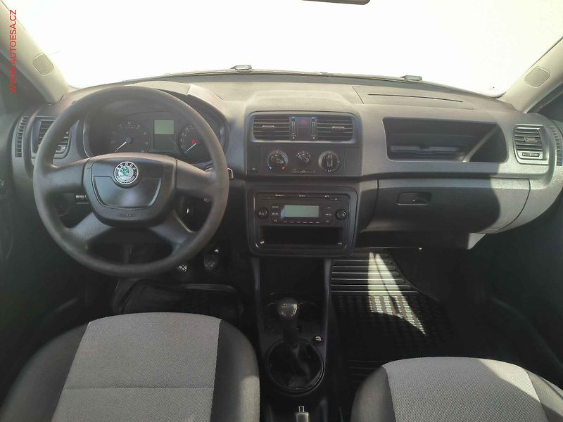 Škoda Fabia (2012) 1.2 12V, ČR, STK8/28 - fotka 8 z 15
