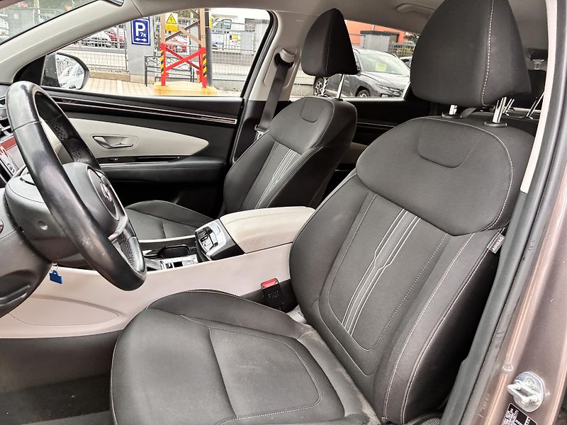 Hyundai Tucson 1.6T-GDi 110kW SMART AUTOMAT - fotka 10 z 31