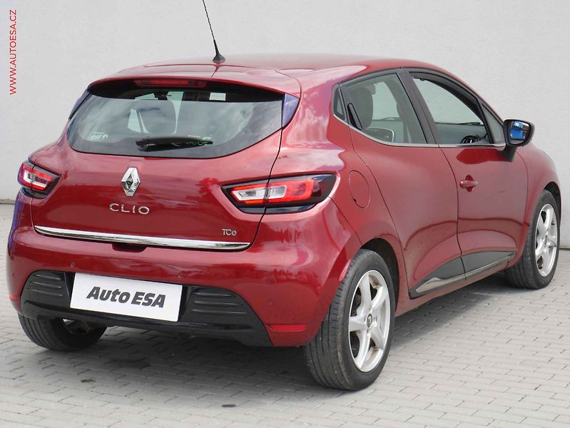 Renault Clio (2016) 0.9TCe, Navi, LED - fotka 4 z 21