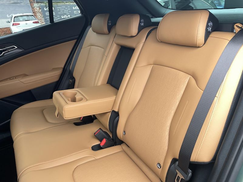 Kia Sportage (2025) 4x4 7DCT TOP EVO/Brown *AKCE* - fotka 29 z 35