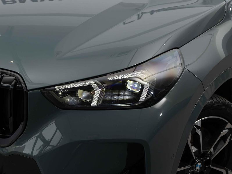 BMW X1 xDrive23d - fotka 8 z 21