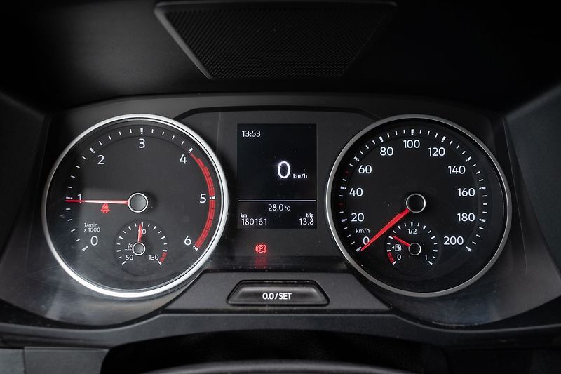 Volkswagen Crafter 2.0 TDI *L1H1*2xŠOUPAČKY*DPH* - fotka 16 z 29