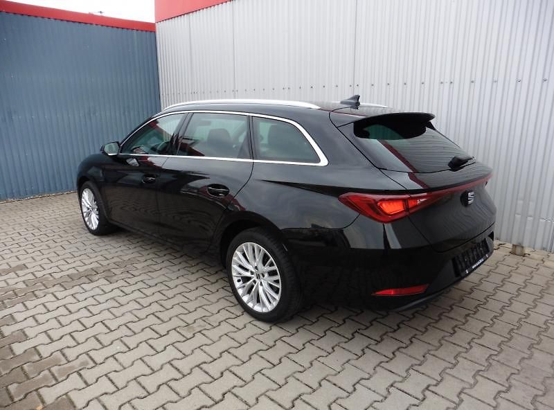 Seat Leon 2,0 TDI Xcellence ST, nové ČR, - fotka 4 z 23