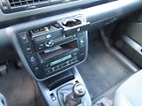 Volkswagen Sharan (2004) 1.9 TDI 85kW 7 SEDADEL - náhled 32