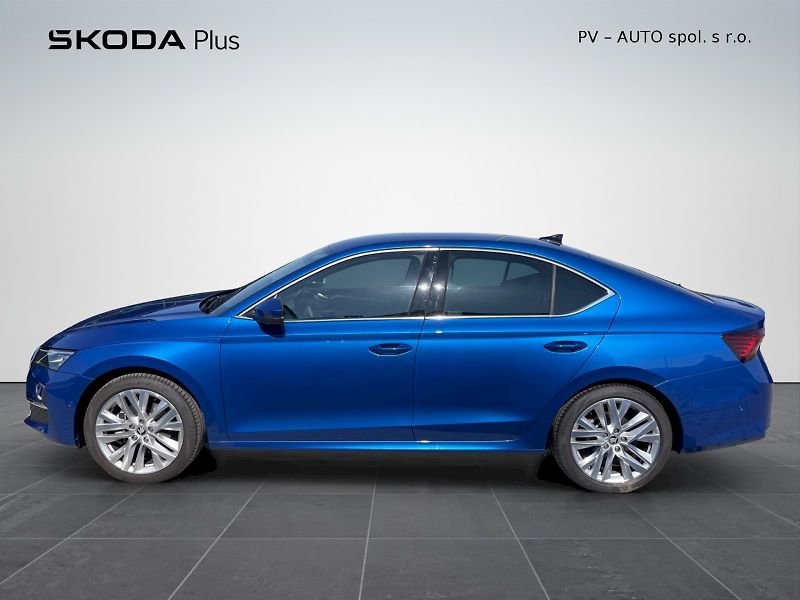 Škoda Octavia (2025) Exclusive Selection 2.0 TDI 11 - fotka 3 z 35