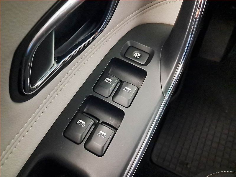 Kia Ceed (2014) 1.6 CRDi, Navi, Tempomat - fotka 15 z 17