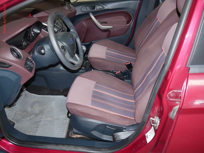 Ford Fiesta (2009) 1.2. i, ČR, Klima - fotka 9 z 17