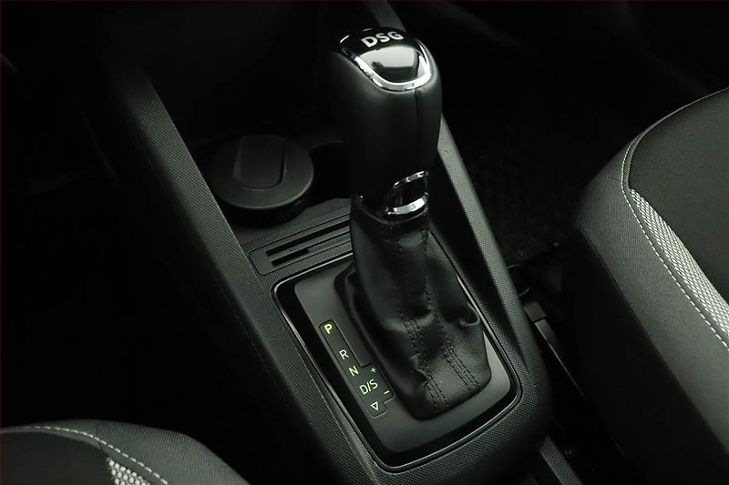 Škoda Fabia (2015) Ambition 1.2 TSI, Automat - fotka 10 z 14