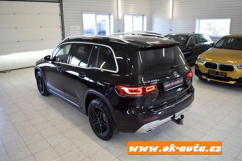 Mercedes-Benz GLB 200 D PRAVIDELNÝ SER. MER. TZ. - fotka 4 z 78