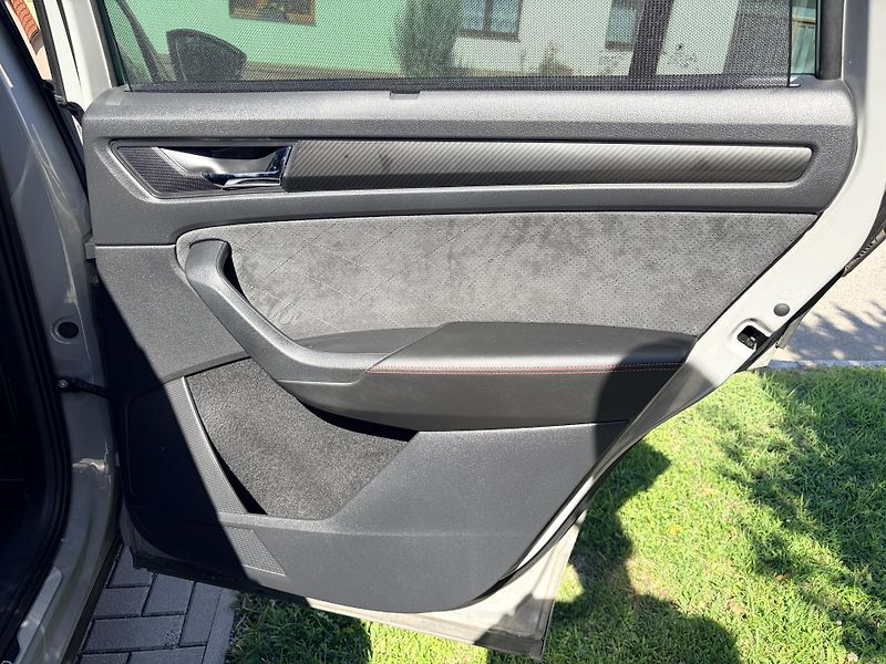 Škoda Kodiaq RS WEBASTO MATRIX CANTON - fotka 65 z 72