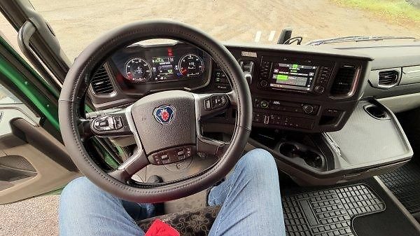 Scania (2019) R500 lesovůz 35/26t 6x4 + HR - fotka 7 z 10
