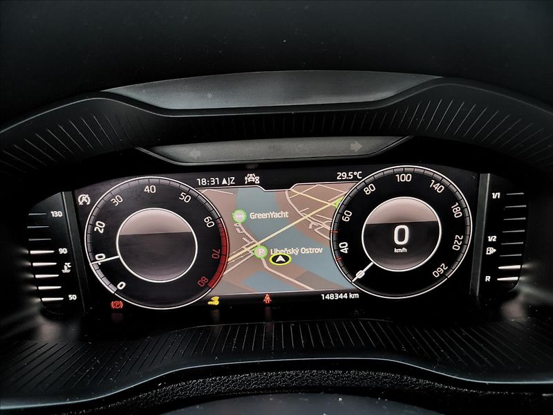 Škoda Karoq 1,0 Zálohováno !TSI,Style,TFT, - fotka 25 z 44
