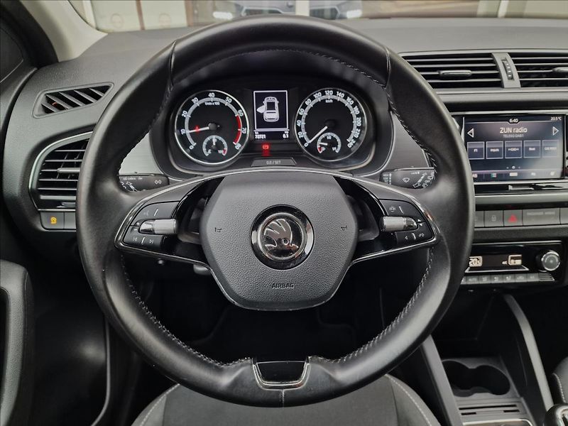 Škoda Fabia 1.0TSI Style, původ ČR,1.Maj. - fotka 21 z 48