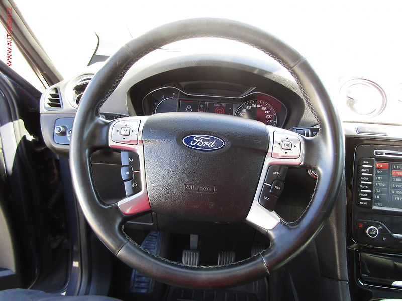 Ford Galaxy (2011) 2.2 TDCi, AC, kůže - fotka 20 z 20