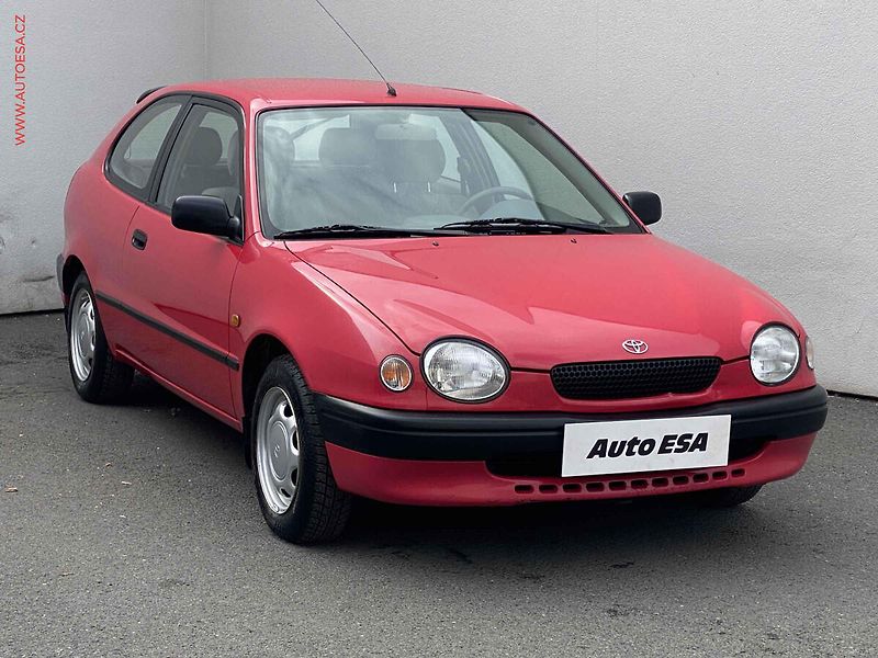 Toyota Corolla (1997) 1.3i, 2.maj,ČR, servis.kniha - fotografie inzerátu
