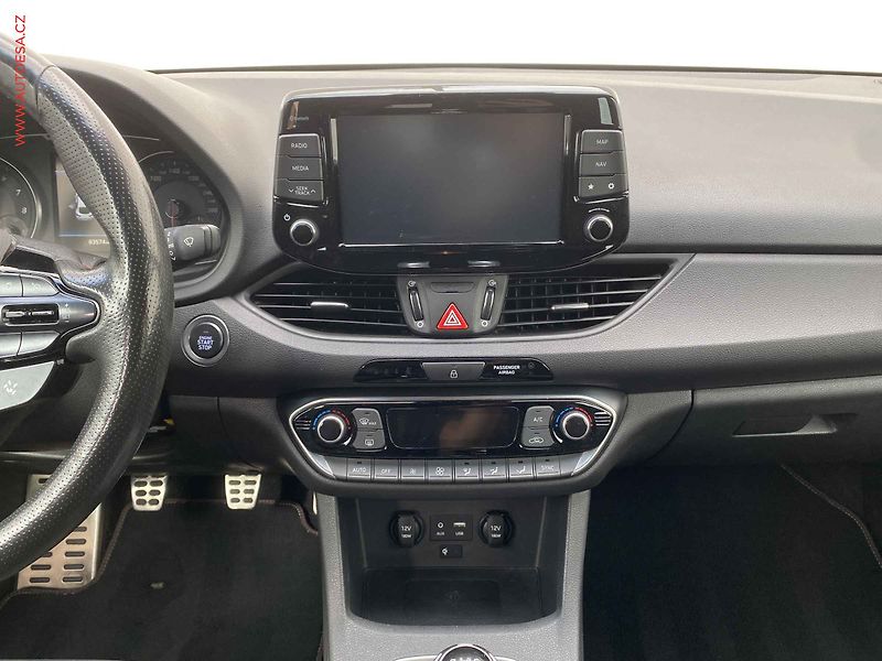 Hyundai i30 (2019) 2.0 T-GDi, ČR, N, LED, navi - fotka 12 z 18