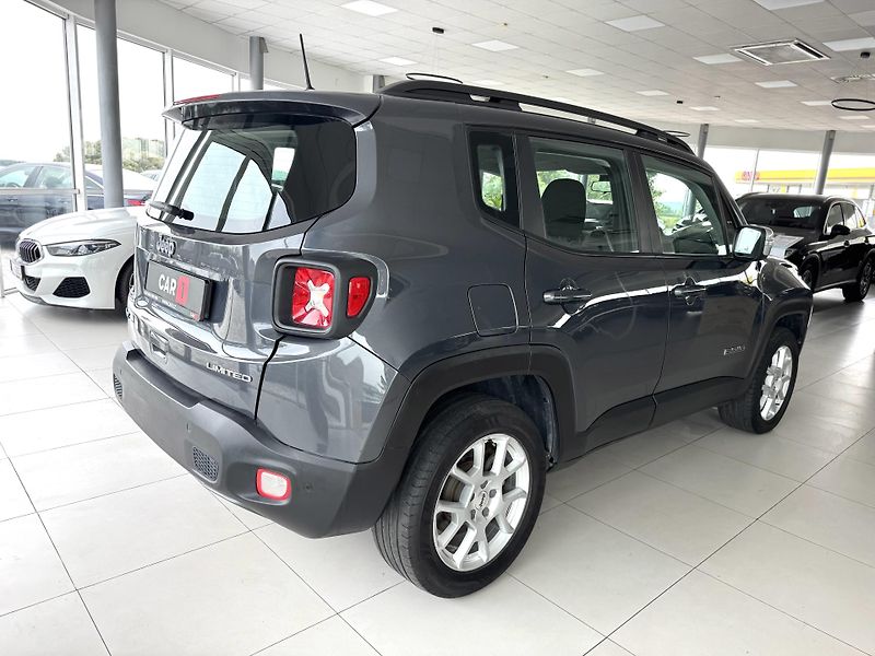 Jeep Renegade 1,3T 4xe*AWD*Distronic*DPH - fotka 5 z 36