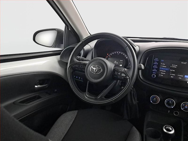 Toyota Aygo (2022) 1.0, Serv.kniha, Tempomat - fotka 7 z 17