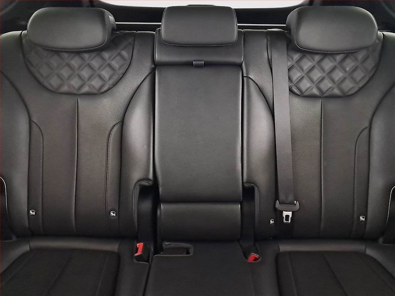 Hyundai Santa Fe (2021) Premium 2.2 CRDi - fotka 10 z 20