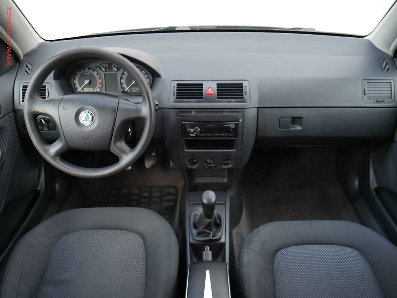 Škoda Fabia (2005) 1.4 TDi, AC, park.asist - fotka 7 z 13