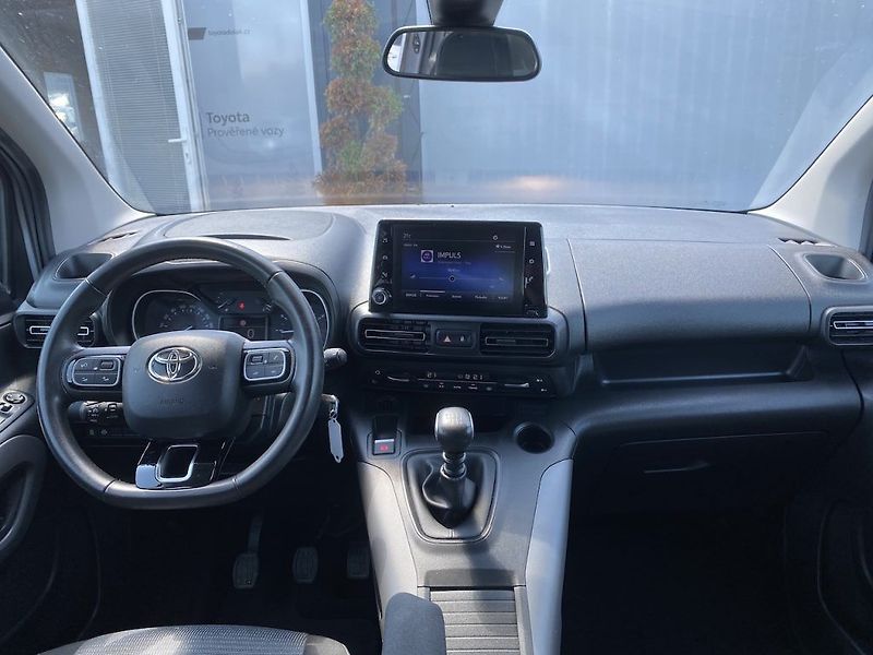 Toyota ProAce City Verso 1.5D, ČR, Family L1, tažné - fotka 11 z 17