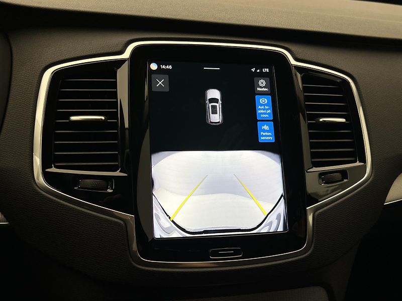 Volvo XC90 B5 AWD CORE AUT 7 MÍST - fotka 35 z 43