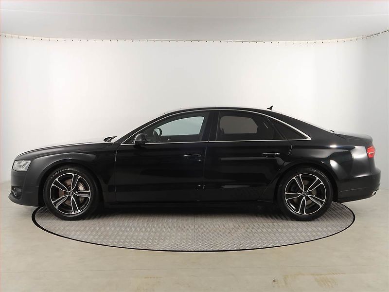 Audi A8 (2016) 3.0 TDI - fotka 3 z 20