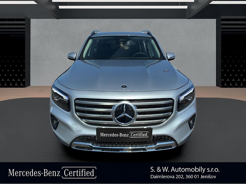 Mercedes-Benz GLB 180 d - fotka 2 z 26