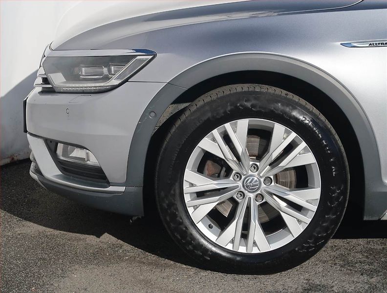 Volkswagen Passat (2017) Alltrack 2.0 TDI, 4X4 - fotka 15 z 23