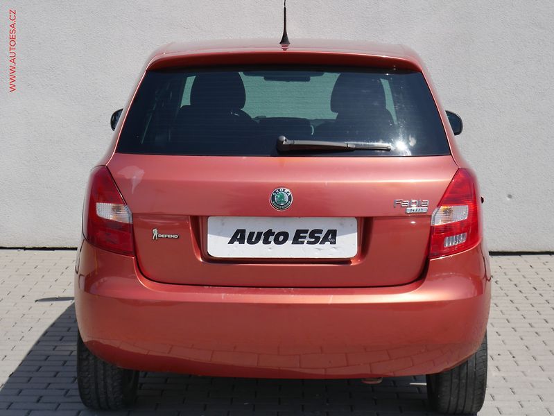 Škoda Fabia (2007) 1.2 12V, ČR, AC - fotka 5 z 15