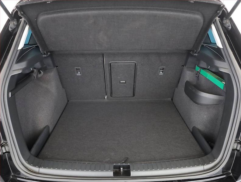 Škoda Karoq (2022) Style 2.0 TDI - fotka 18 z 19
