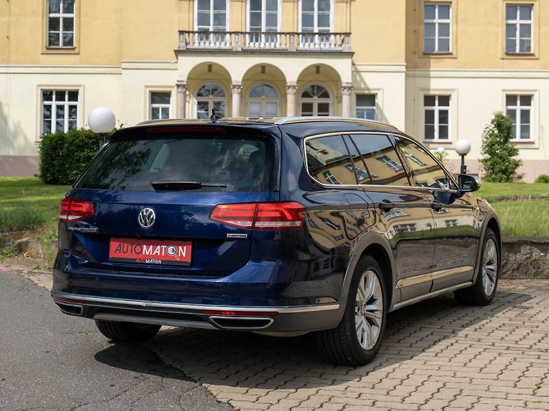 Volkswagen Passat 162kW Alltrack DCC NezTop 360 - fotka 6 z 42