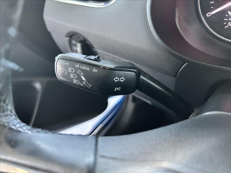 Škoda Octavia 1,8   TSI 132kW,STYLE,2.MAJITE - fotka 11 z 24