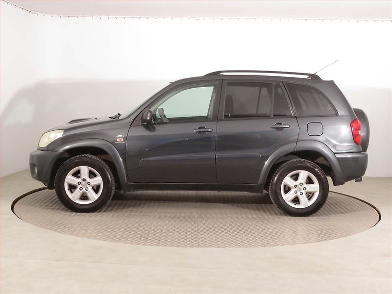Toyota RAV4 (2005) 2.0 D-4D , 4X4, Serv.kniha - fotka 3 z 15