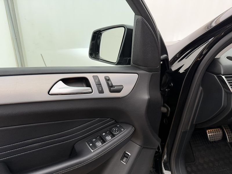 Mercedes-Benz Třídy M ML350Cdi*190kw*4x4*CZ* - fotka 10 z 35