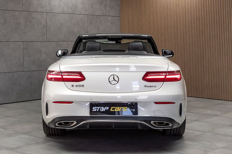 Mercedes-Benz Třídy E E400 AMG*4MATIC*AIRMATIC* - fotka 9 z 36