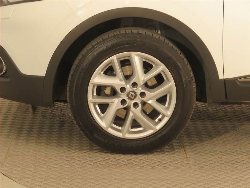 Renault Kadjar (2018) 1.2 TCe, Serv.kniha, Navi - fotka 15 z 16
