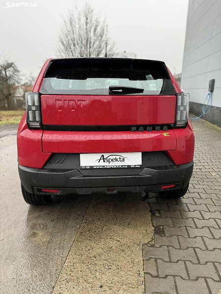 Fiat Grande Panda Electric Grande Panda Electic RED 44kWh - fotka 6 z 10