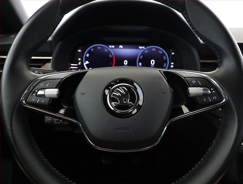 Škoda Kamiq (2022) Style 1.5 TSI - fotka 8 z 17