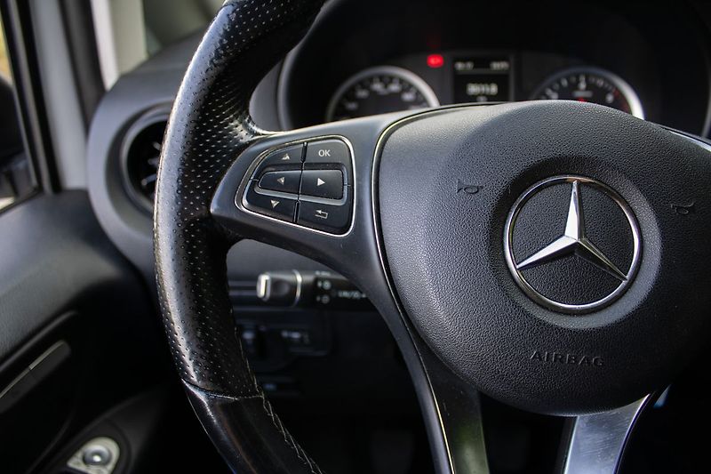 Mercedes-Benz Vito - fotka 13 z 20