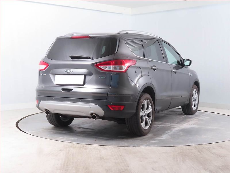 Ford Kuga (2015) 1.5 EcoBoost, Tempomat - fotka 5 z 13