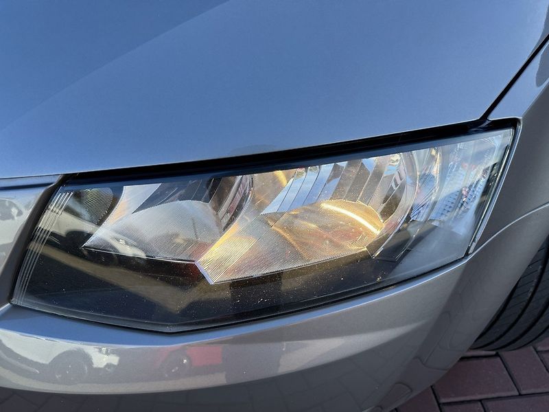 Škoda Octavia (2013) 2.0TDi  Klima Tempomat BT - fotka 32 z 45