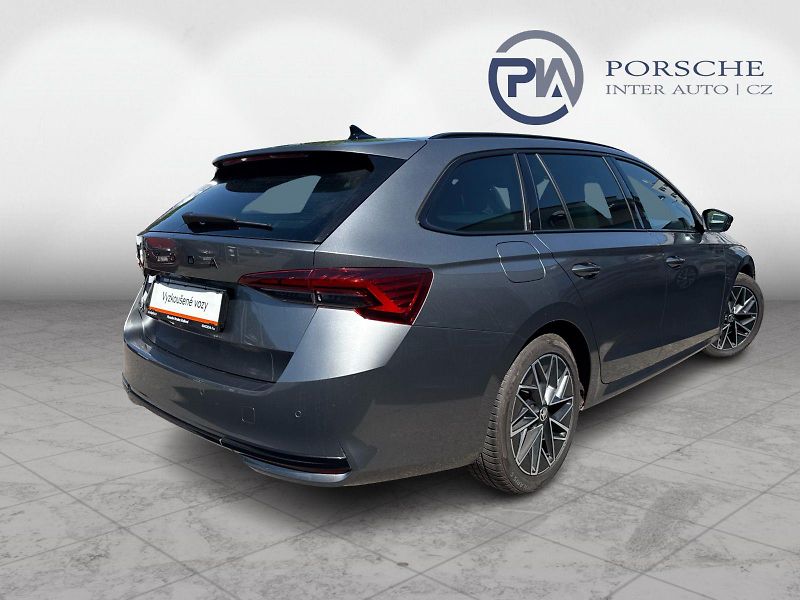 Škoda Octavia Sportline 2.0 TDI 110kw DSG - fotka 2 z 26