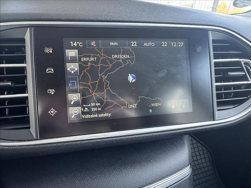 Peugeot 308 1,6 HDI,Servis.Kniha - fotka 18 z 21