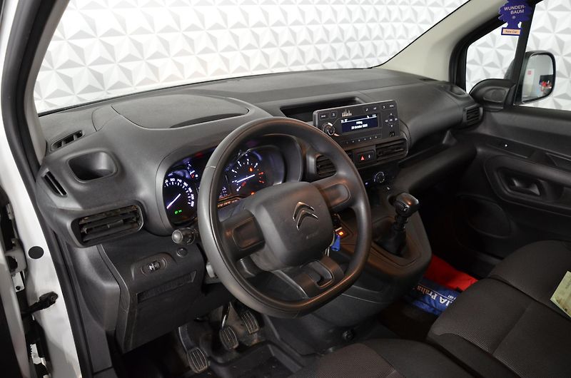 Citroën Berlingo (2022) BHDI 102 L1 Plus 4d - fotka 10 z 14