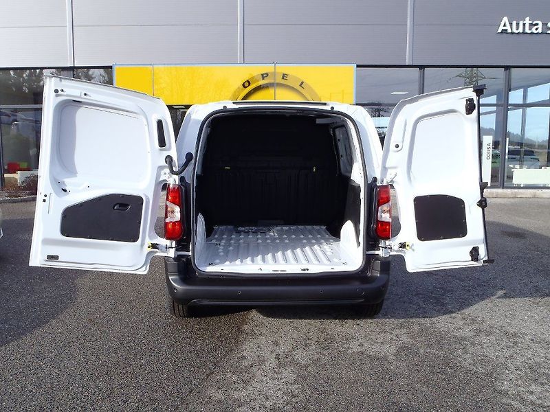 Opel Combo Van L1H1 1.2Turbo - fotka 22 z 23