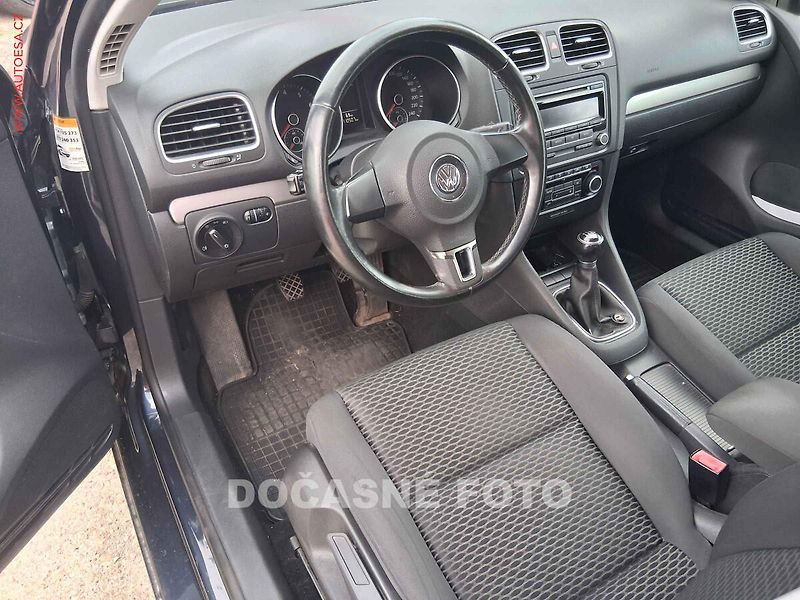 Volkswagen Golf (2012) 1.2 TSi, ČR, autoAC, temp - fotka 3 z 3