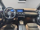 Mercedes-Benz CLA (2025) 250 e Shooting Brake AMG Line - náhled 14